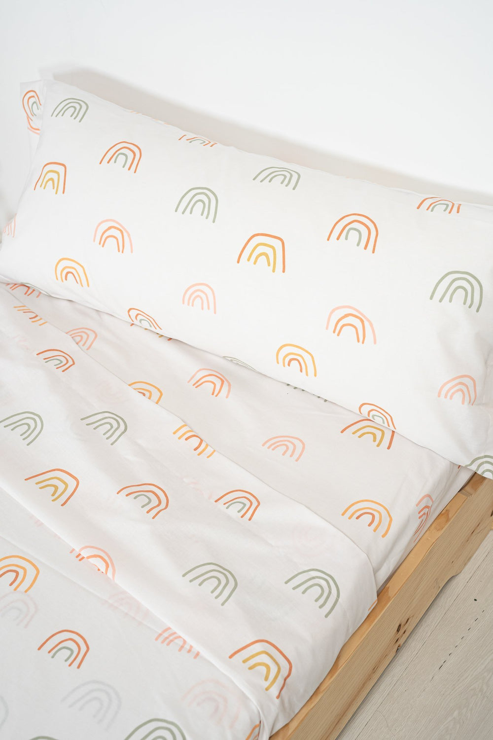 Juego Sábanas Estampadas Arcobaleno Colección Banana Folk - sokios-JUEGO DE SABANAS200618S4597