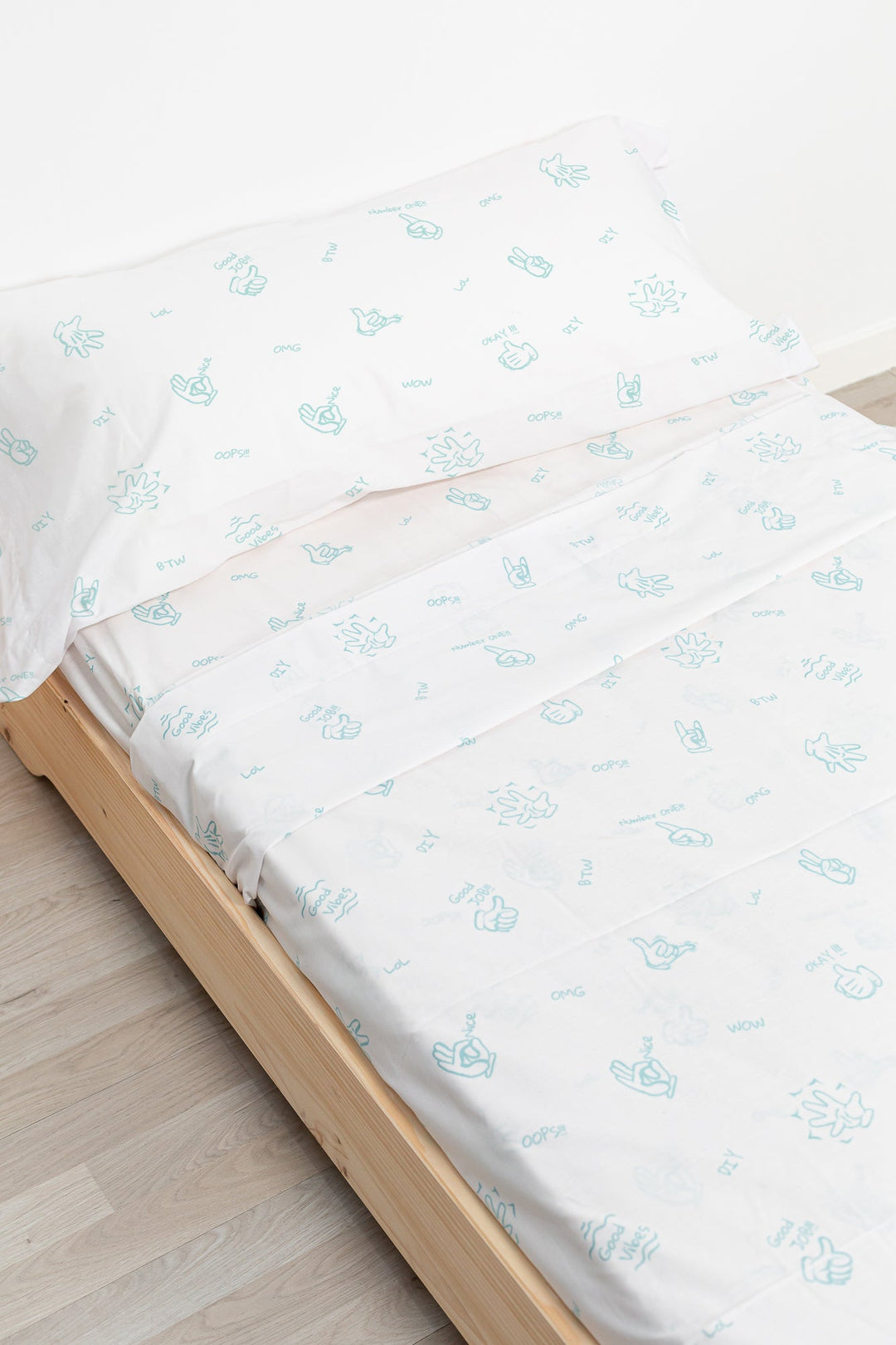 Sábana bajera estampada Hand - sokios-SABANA BAJERA200618S5949