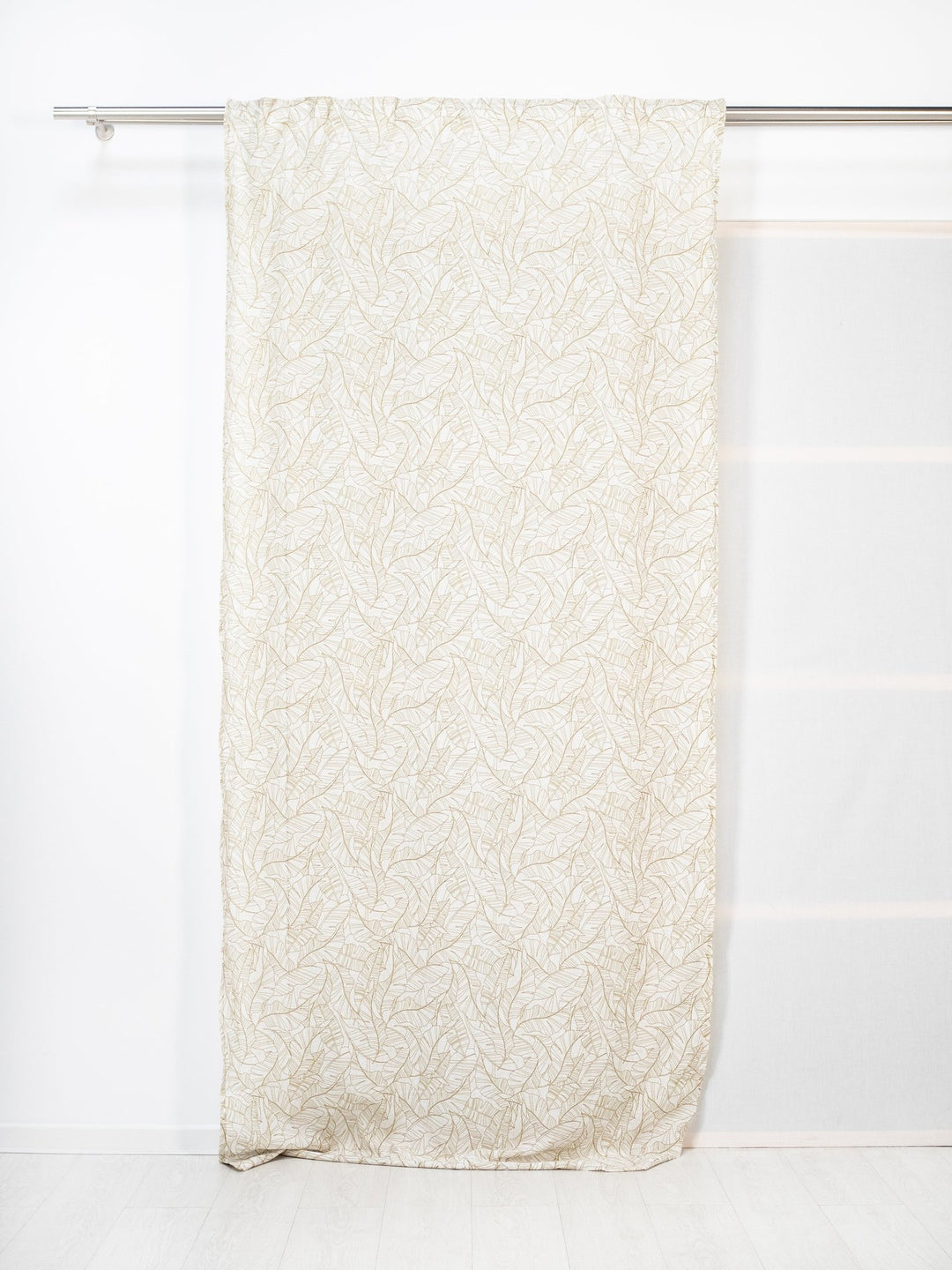 Visillo translúcido Calatea con motivo tropical - sokios-CORTINA200618S7681