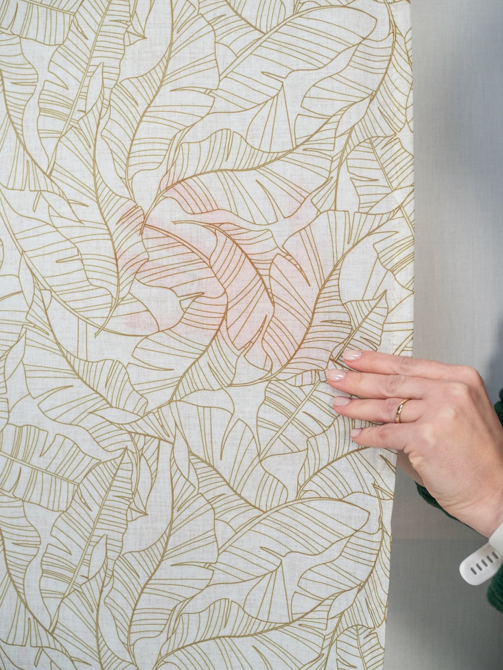 Visillo translúcido Calatea con motivo tropical - sokios-CORTINA200618S7681