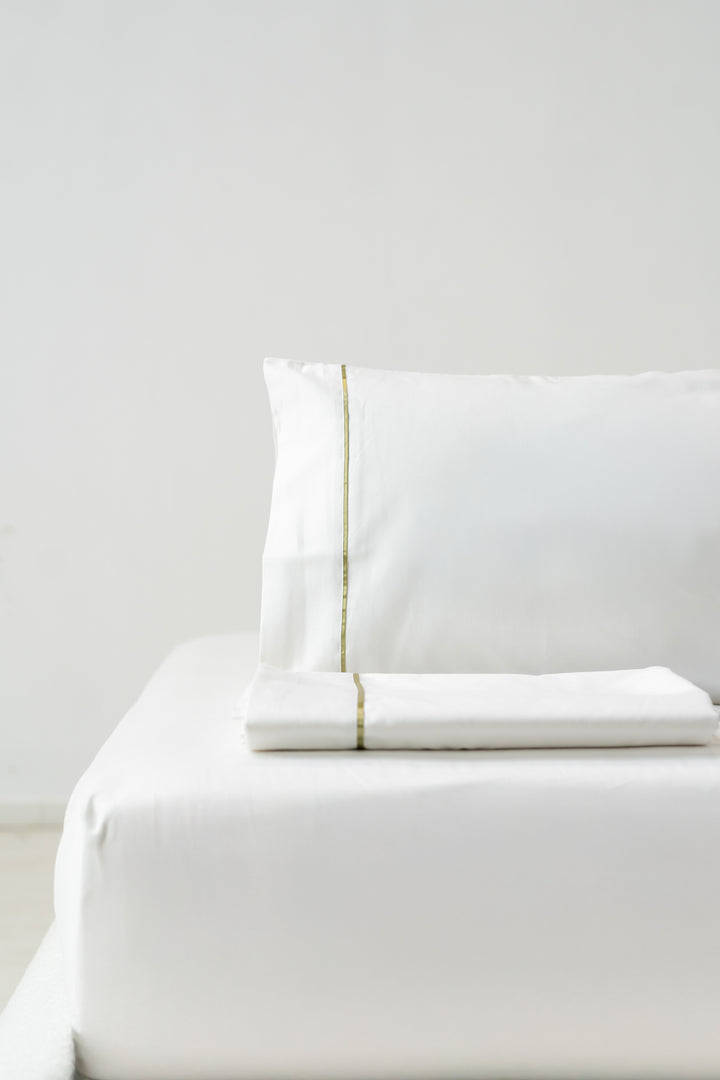 Funda almohada Premium Algodón Satén 400 hilos con detalle en verde