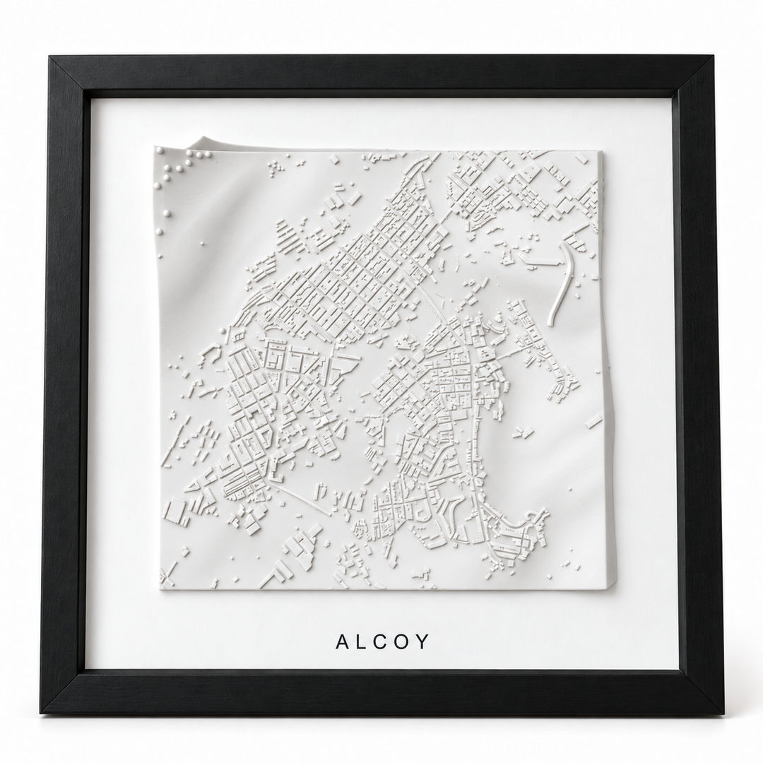Visualización del mapa 3D personalizado de Alcoy en blanco con terreno suavizado y marco negro