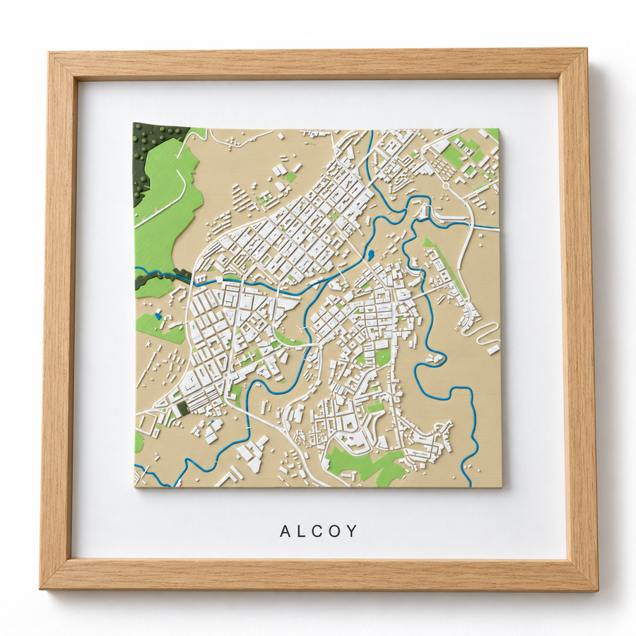 Visualización del mapa 3D personalizado de Alcoy en colores con marco roble